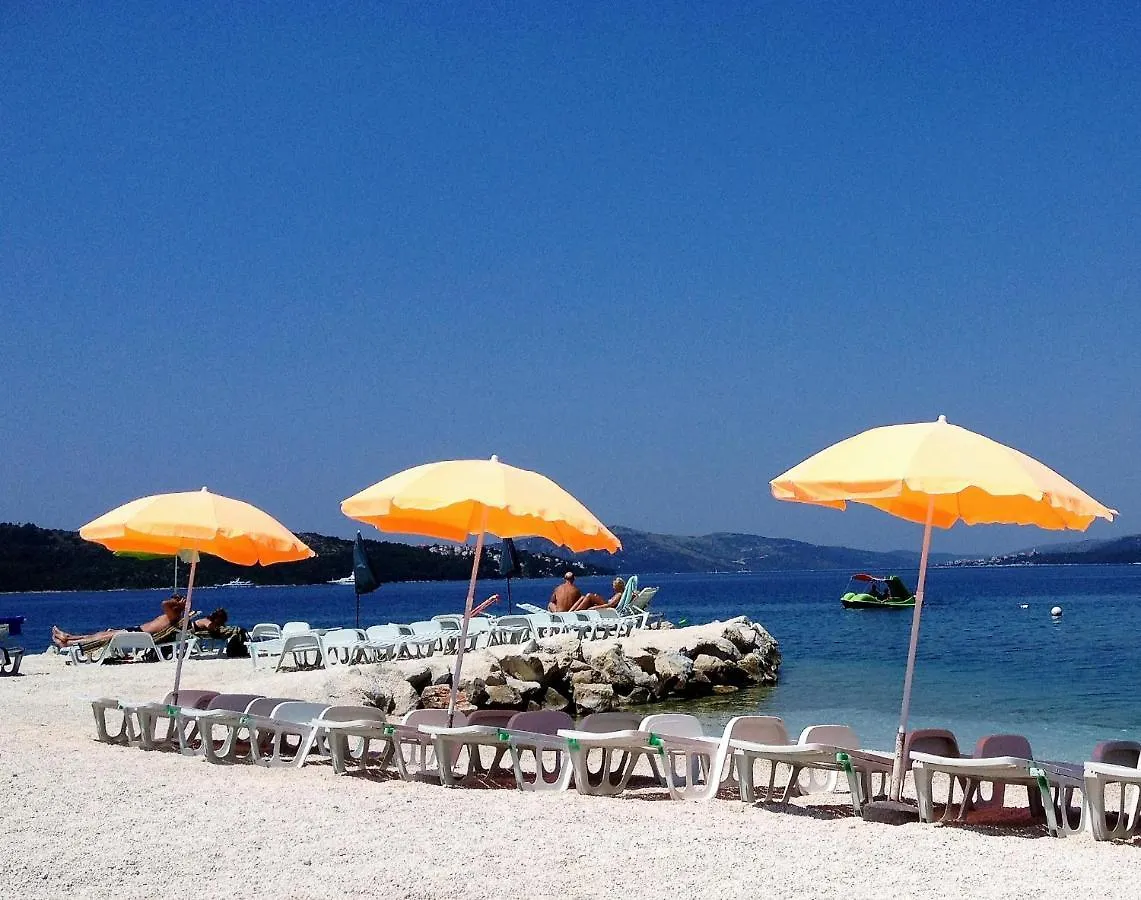 Seaside Villa With Private Pool Home By The Sea - Villa Trogir